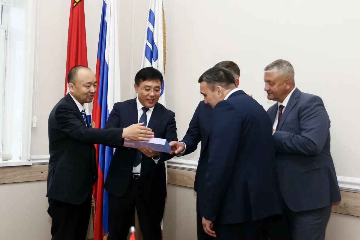 Находка и Суйфэньхэ наметили планы двустороннего взаимодействия Находка и Суйфэньхэ наметили планы двустороннего взаимодействия