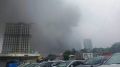Во Владивостоке горит склад на площади 1000 квадратных метров, сообщили в МЧС РФ