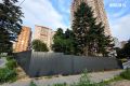 В Снеговой Пади начали строить многоуровневую парковку на неподготовленной площадке с судебным запретом