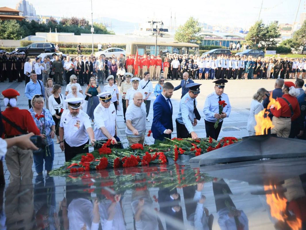 Сегодня - День окончания Второй мировой войны Сегодня - День окончания Второй мировой войны