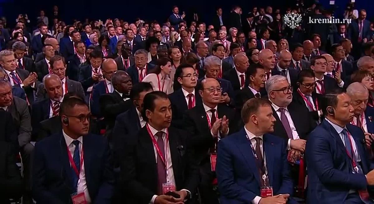 Путин потребовал протянуть к 2030 году все квантовые коммуникации до Дальнего Востока