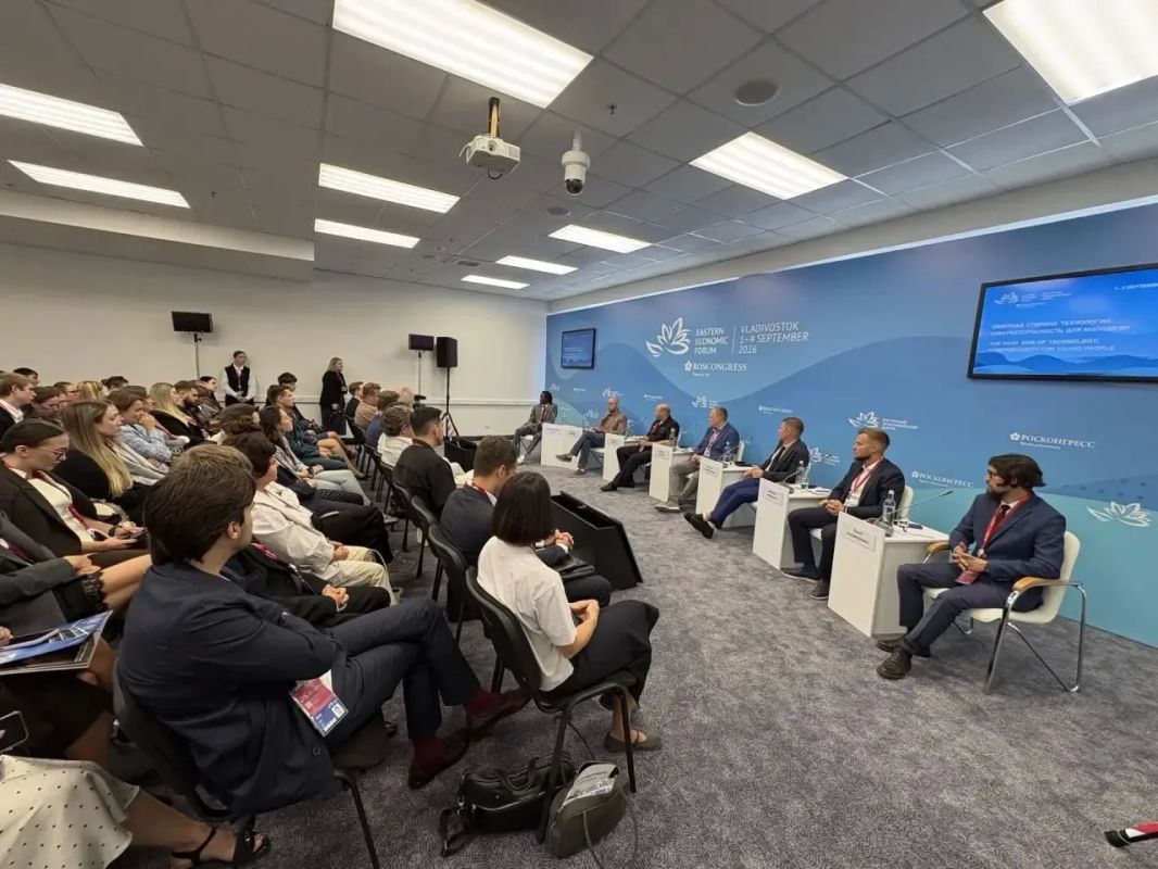 Руководитель подразделения по борьбе с киберпреступностью полиции Приморья стал экспертом сессии на Восточном экономическом форуме Руководитель подразделения по борьбе с киберпреступностью полиции Приморья стал экспертом сессии на Восточном экономическом форуме