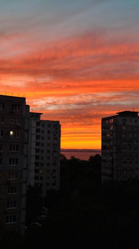 Посмотрите на Владивосток глазами его жителей может быть, узнаете свои любимые места, где живёте, работаете, отдыхаете или, наоборот, которые ещё не видели с такого ракурса Посмотрите на Владивосток глазами его жителей может быть, узнаете свои любимые места, где живёте, работаете, отдыхаете или, наоборот, которые ещё не видели с такого ракурса