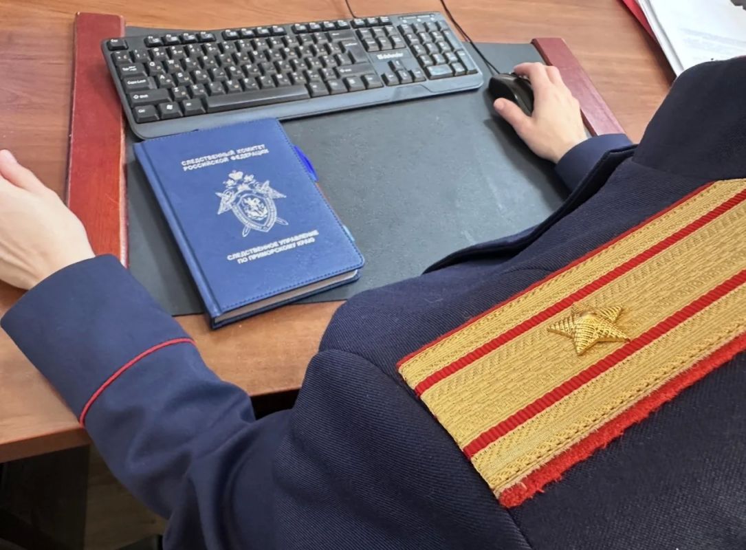 СКР Приморья возбуждено уголовное дело в отношении женщины, которая склонила подростка к употреблению наркотических средств