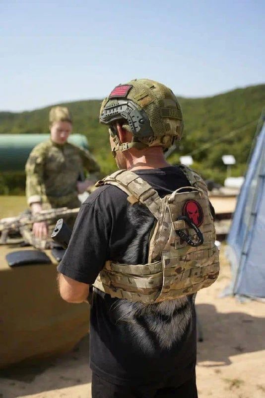 Кадры с открытия XXI Международного форума спецназа имени И. Г. Старинова «Дальневосточный рубеж», состоявшегося 12 сентября во Владивостоке Кадры с открытия XXI Международного форума спецназа имени И. Г. Старинова «Дальневосточный рубеж», состоявшегося 12 сентября во Владивостоке