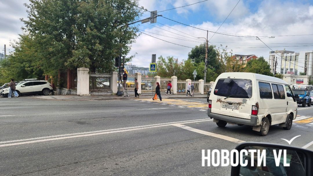 В районе стадиона «Авангард» не работает светофор В районе стадиона «Авангард» не работает светофор