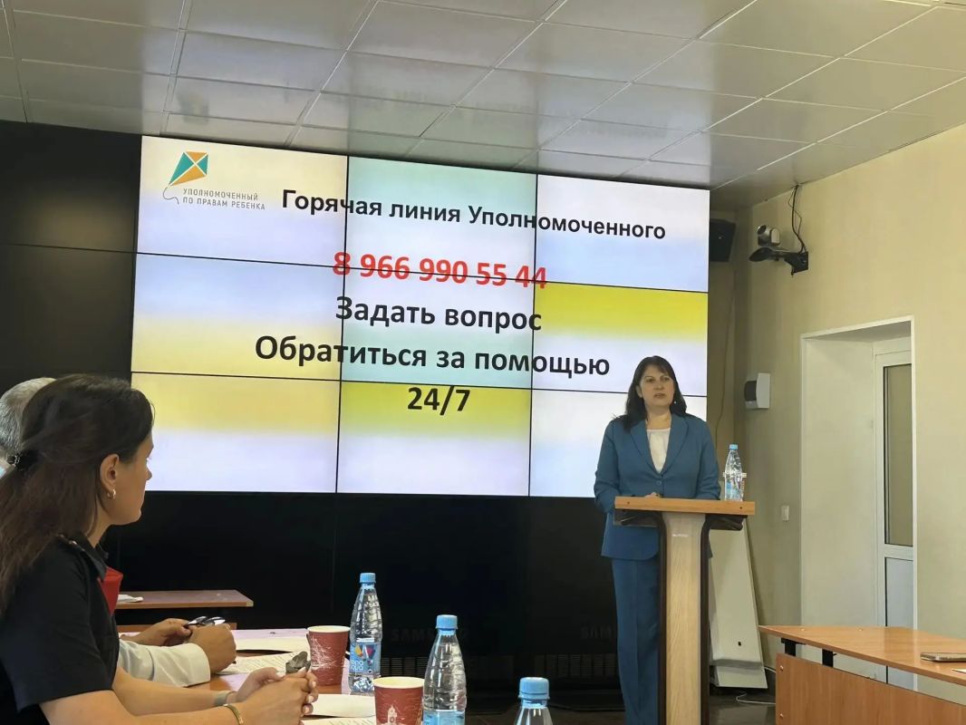 Во Владивостокском филиале Дальневосточного юридического института МВД России имени И.Ф. Шилова прошел научно-практический круглый стол «Противодействие экстремизму и терроризму: профилактика деструктивных идеологий в... Во Владивостокском филиале Дальневосточного юридического института МВД России имени И.Ф. Шилова прошел научно-практический круглый стол «Противодействие экстремизму и терроризму: профилактика деструктивных идеологий в...