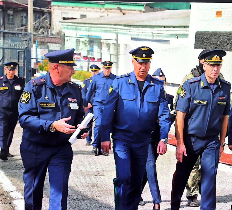 Прокурор Приморья Михаил Филичев посетил ФКУ ИК-41 ГУФСИН России по Приморскому краю Прокурор Приморья Михаил Филичев посетил ФКУ ИК-41 ГУФСИН России по Приморскому краю