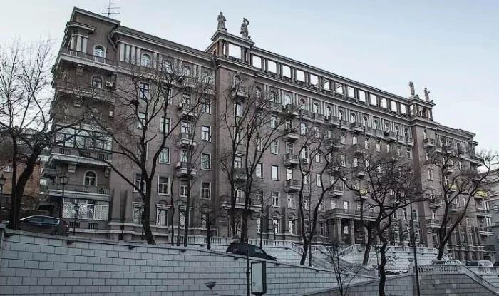 Продолжаем рубрику. Имена в строительстве Продолжаем рубрику. Имена в строительстве