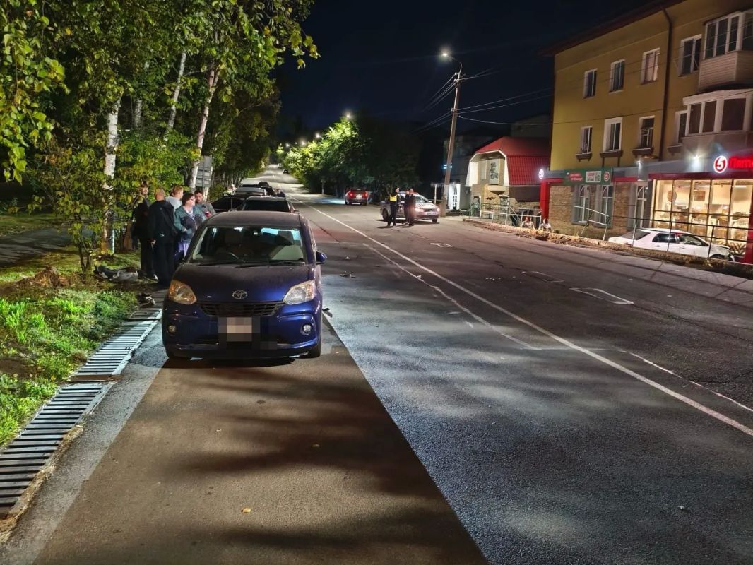 В Находке задержан нетрезвый автомобилист, который сбил пешехода и протаранил витрину магазина В Находке задержан нетрезвый автомобилист, который сбил пешехода и протаранил витрину магазина