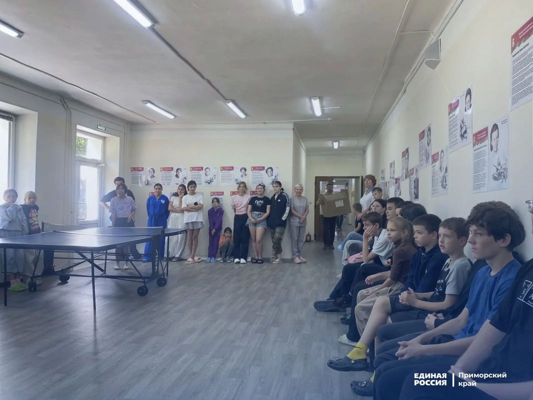 Александр Щербаков поддержал юных пациентов краевого центра Александр Щербаков поддержал юных пациентов краевого центра