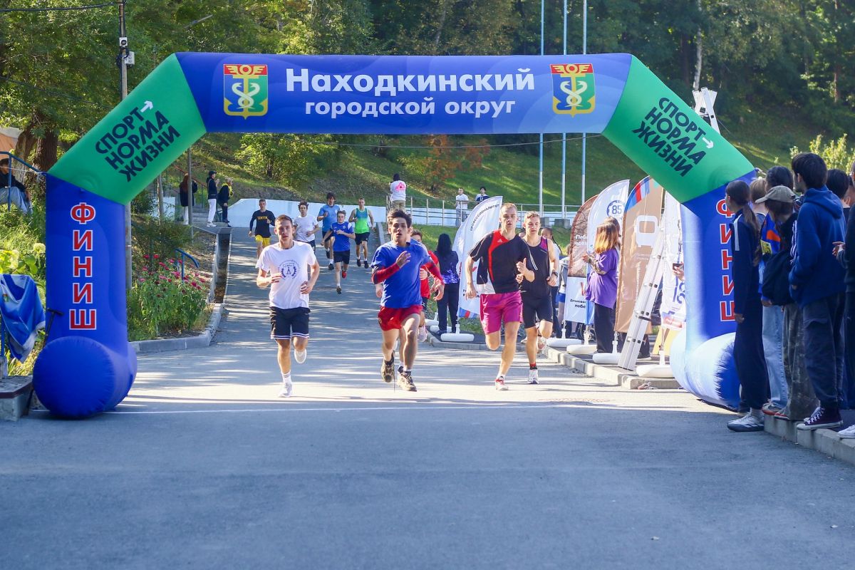 Приморские студенты открыли спартакиаду «За СПОрт» соревнованиями по лёгкой атлетике
