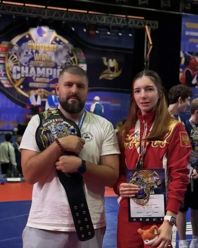 Триумф приморцев в универсальном бое на Чемпионате и Первенстве мира в Челябинске! Триумф приморцев в универсальном бое на Чемпионате и Первенстве мира в Челябинске!