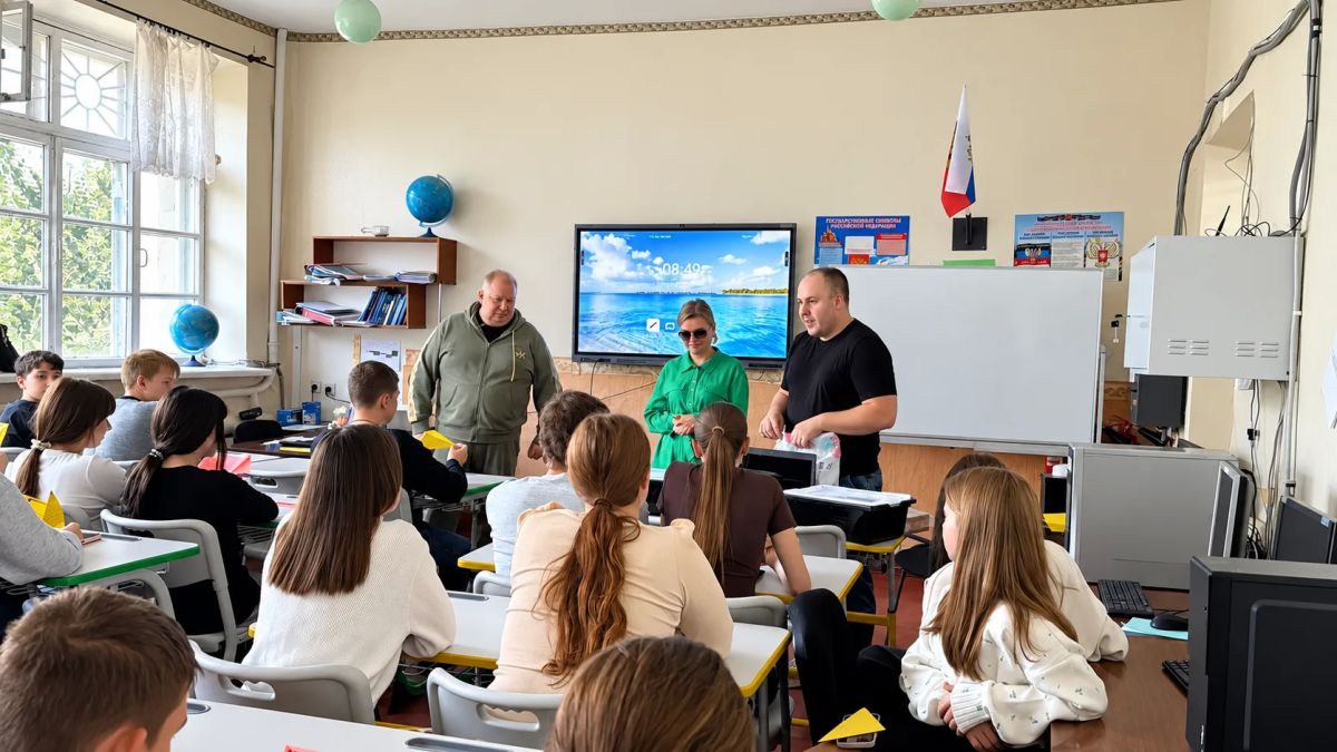 Из Приморья — с поддержкой: гуманитарная миссия в ДНР Из Приморья — с поддержкой: гуманитарная миссия в ДНР