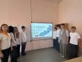 Школьники Приморья и Тореза вместе отметили День воссоединения новых регионов с Россией