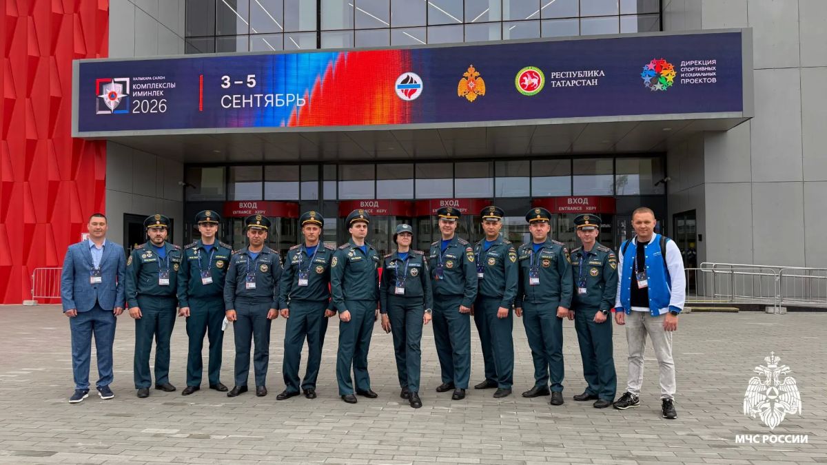 Дальневосточная команда представила интересный проект на Всероссийском сборе председателей молодёжных советов МЧС России Дальневосточная команда представила интересный проект на Всероссийском сборе председателей молодёжных советов МЧС России
