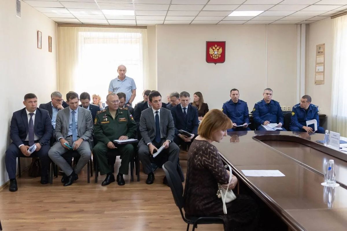 Заместитель Генерального прокурора Российской Федерации Виктор Мельник дал оценку состоянию законности при строительстве социально значимых объектов Приморского края Заместитель Генерального прокурора Российской Федерации Виктор Мельник дал оценку состоянию законности при строительстве социально значимых объектов Приморского края