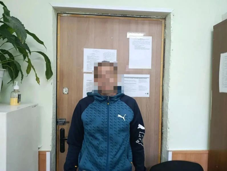 В Приморском крае сотрудники наркоконтроля ОМВД России «Черниговский» изъяли у наркоплантатора 103 куста конопли