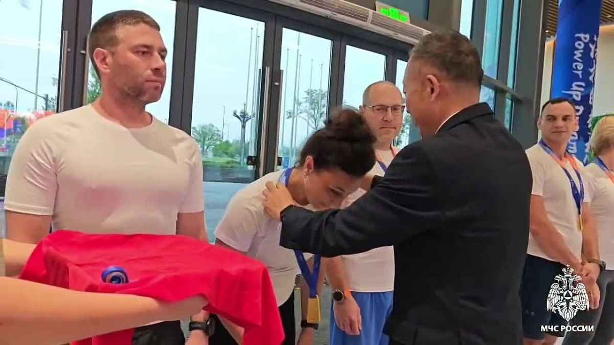 Сотрудник МЧС России — пятикратный чемпион мира по гребле на лодках класса «Дракон»