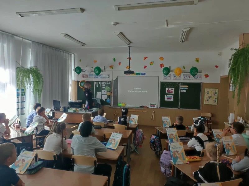 В школах Находки Приморского края проходит неделя безопасности дорожного движения В школах Находки Приморского края проходит неделя безопасности дорожного движения
