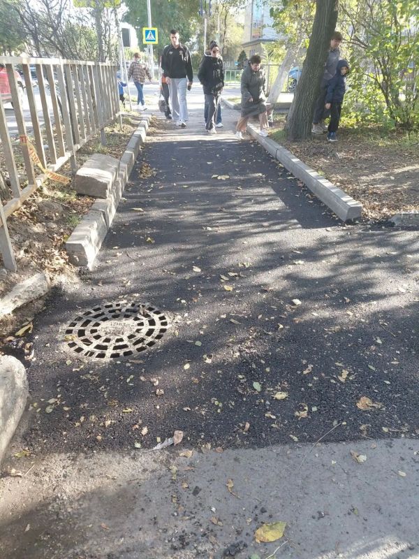 В Уссурийске продолжаются работы по содержанию ливневой канализации и благоустройству В Уссурийске продолжаются работы по содержанию ливневой канализации и благоустройству