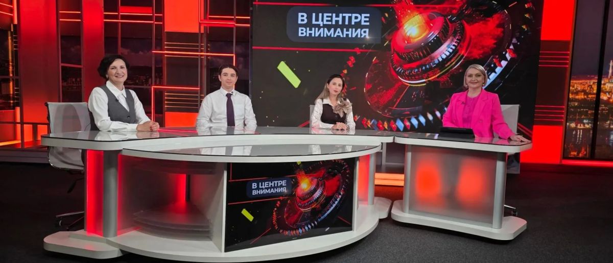 Почему молодые педагоги выбирают школу — и что помогает им оставаться в профессии?