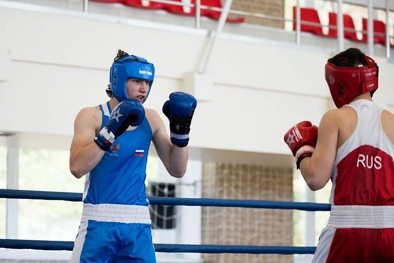 Воспитанники спортшколы «Надежды ринга» завоевали награды краевых соревнований по боксу во Владивостоке Воспитанники спортшколы «Надежды ринга» завоевали награды краевых соревнований по боксу во Владивостоке