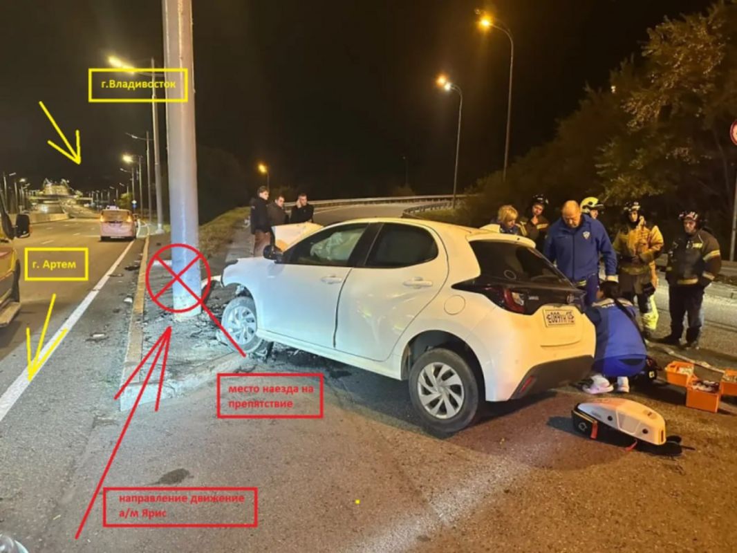 Ночью на Седанке водитель Toyota Yaris врезался в столб и погиб Ночью на Седанке водитель Toyota Yaris врезался в столб и погиб