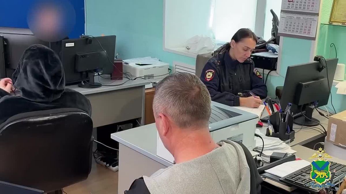 В Приморье нашли 12-летнюю школьницу, причастную к травле детей в сети