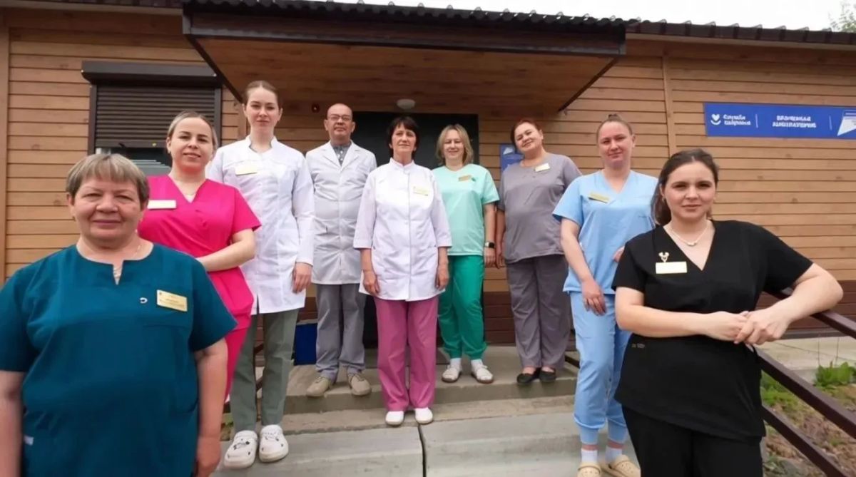 В Приморье медики спасли двух подростков после страшного ДТП на мотоцикле