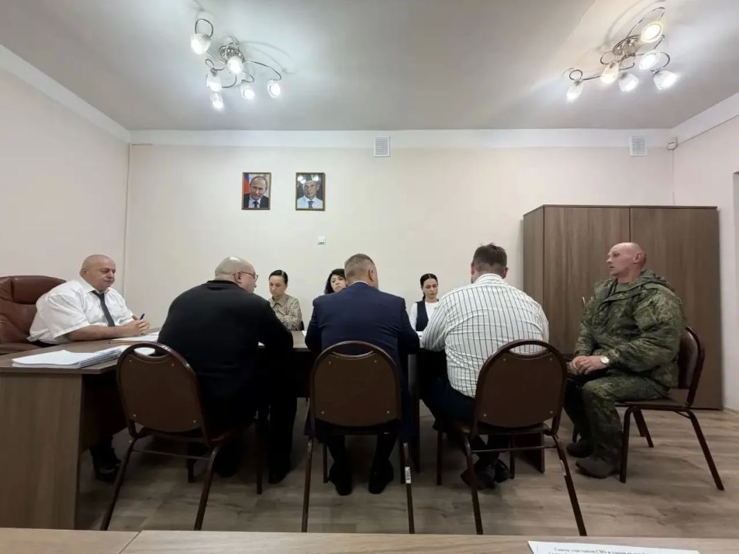 Личный прием членов семей участников СВО провел Личный прием членов семей участников СВО провел