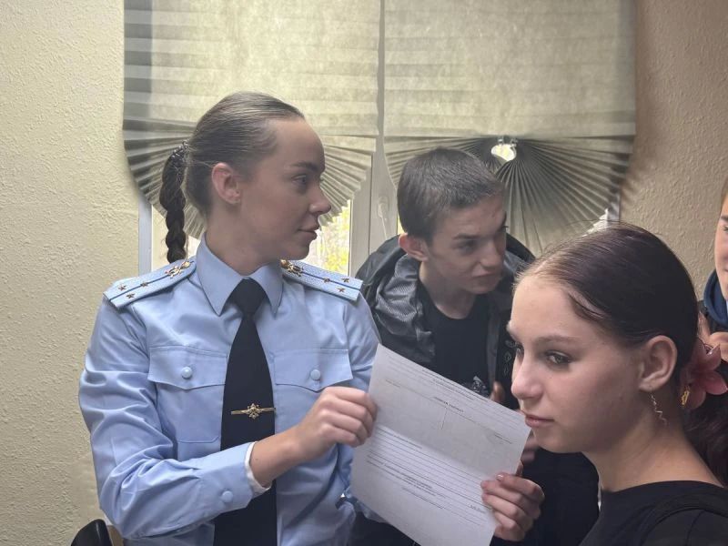 В Пограничном округе Приморья прошло профориентационное мероприятие для курсантов полицейского класса В Пограничном округе Приморья прошло профориентационное мероприятие для курсантов полицейского класса