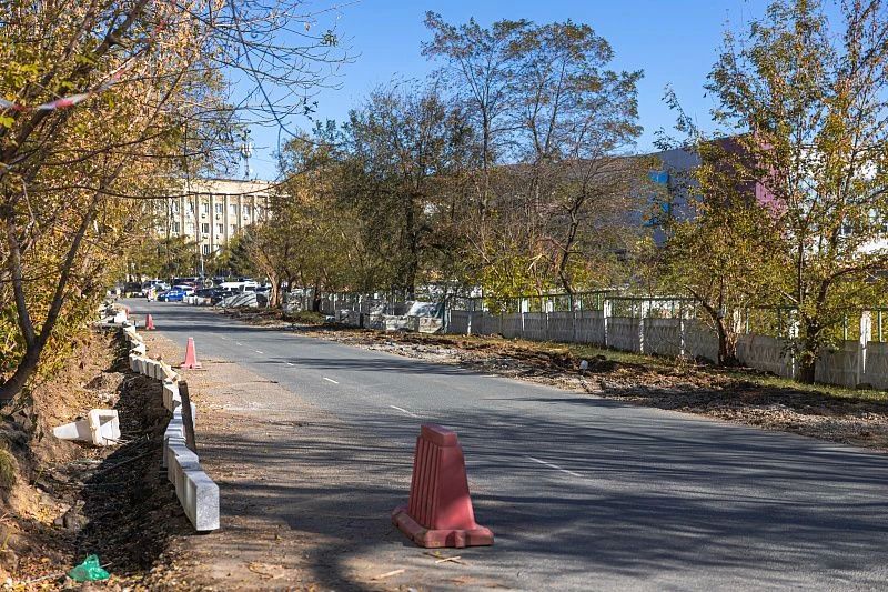 Дорожники начали ремонт проезда на улице Ильичева