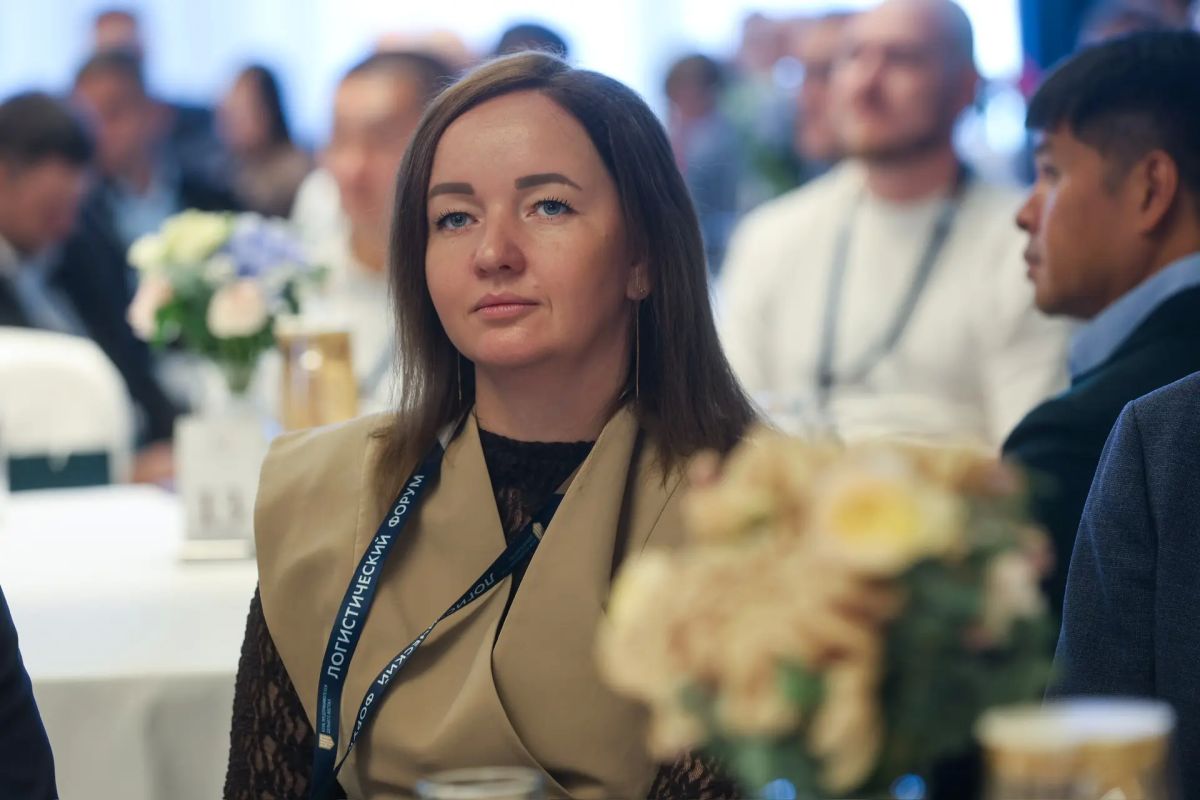Алексей Игнатенко открыл IV Дальневосточный логистический форум Алексей Игнатенко открыл IV Дальневосточный логистический форум