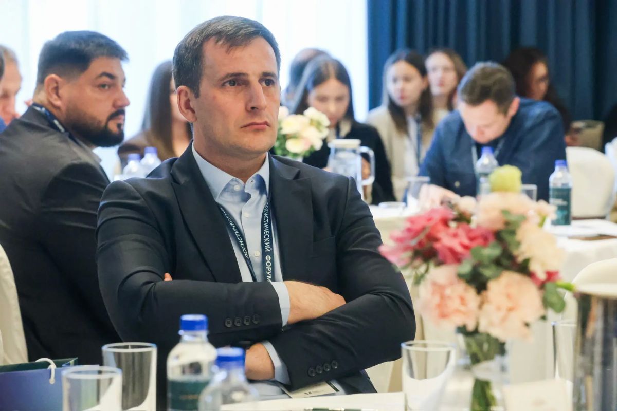 Алексей Игнатенко открыл IV Дальневосточный логистический форум Алексей Игнатенко открыл IV Дальневосточный логистический форум