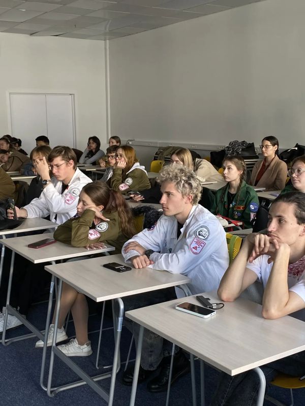От первых публикаций до видеопродакшена: студенческие отряды Приморья прокачали медианавыки От первых публикаций до видеопродакшена: студенческие отряды Приморья прокачали медианавыки