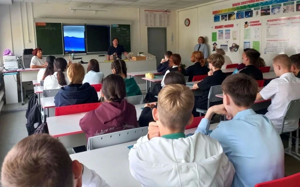 В Артёме Приморского края полицейские и общественники проводят мероприятия, направленные на профилактику экстремизма В Артёме Приморского края полицейские и общественники проводят мероприятия, направленные на профилактику экстремизма