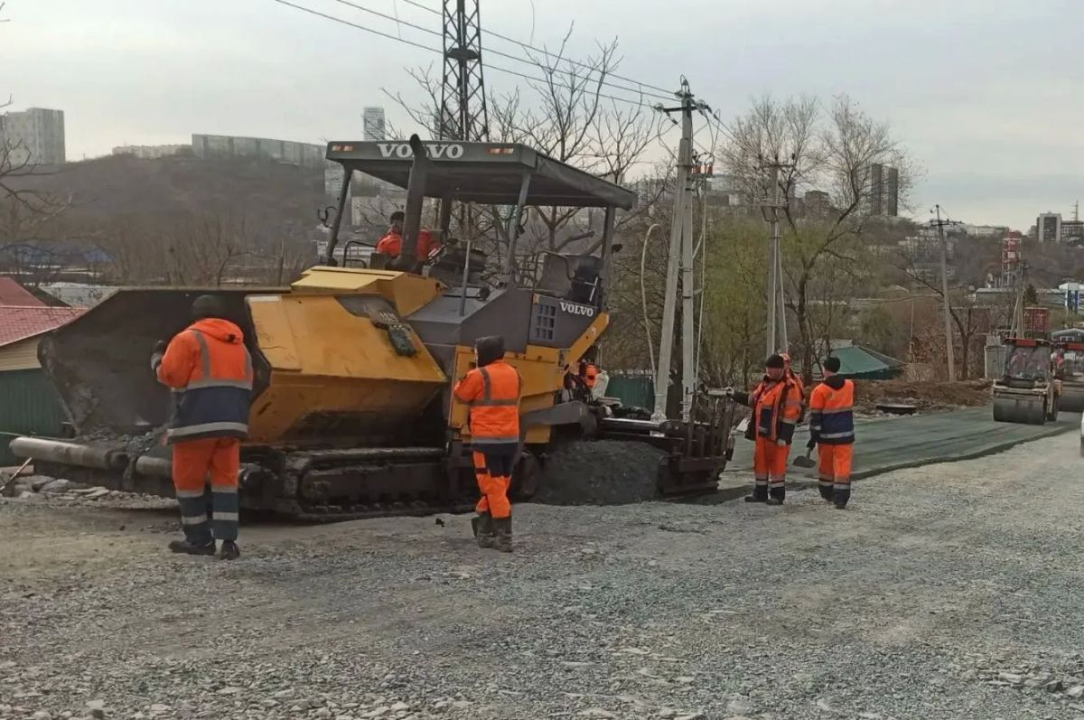 На Выселковой начался новый этап дорожного ремонта На Выселковой начался новый этап дорожного ремонта