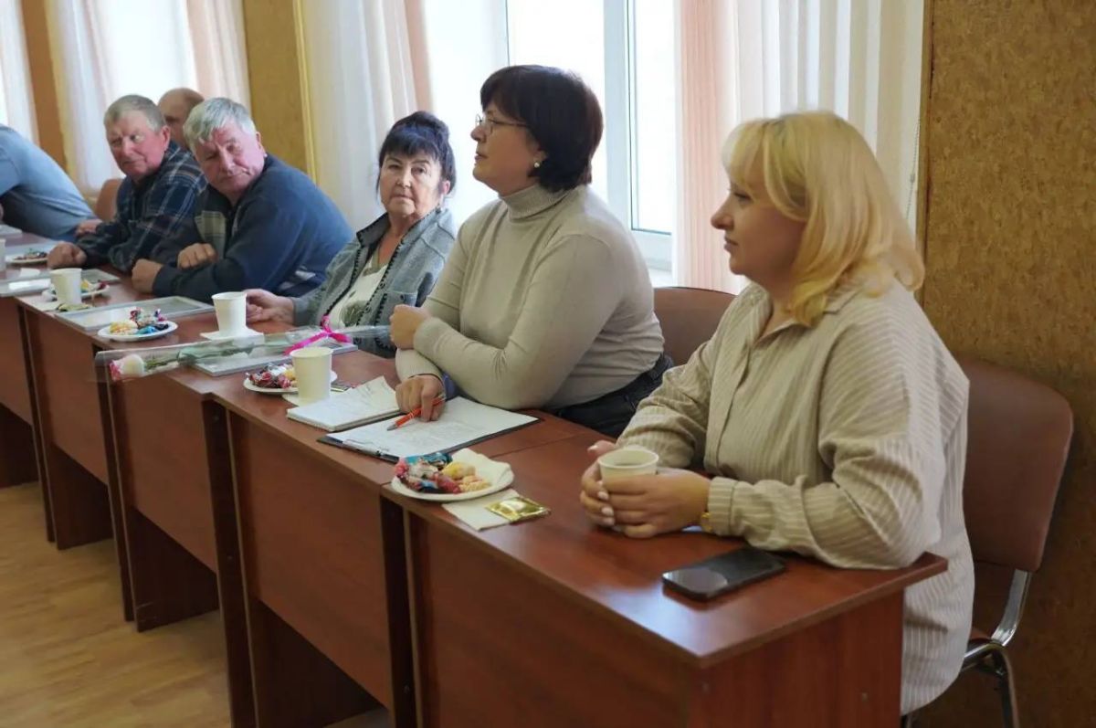 Диалог с фермерами: в Уссурийске поддерживают местных товаропроизводителей Диалог с фермерами: в Уссурийске поддерживают местных товаропроизводителей