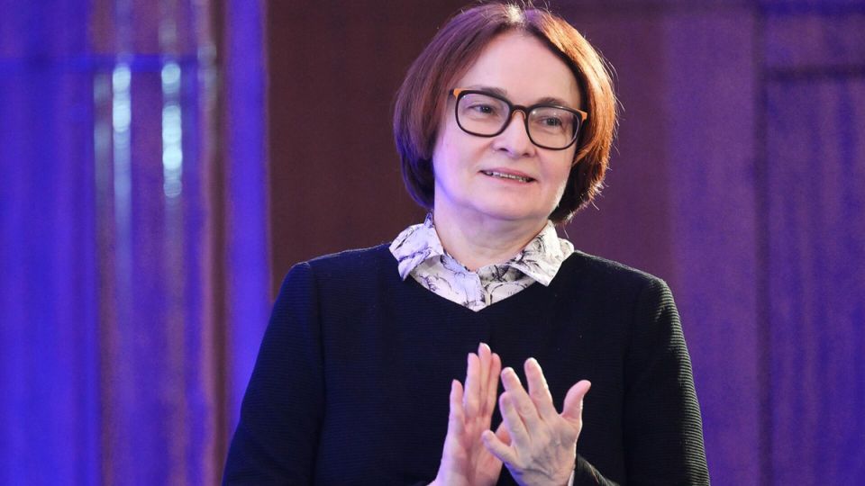 Девальвация рубля: как Центробанк тайно работает с вашими сбережениями