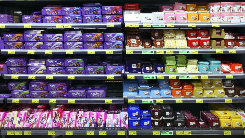 Не берите такой шоколад даже бесплатно: в составе сплошная «химия»