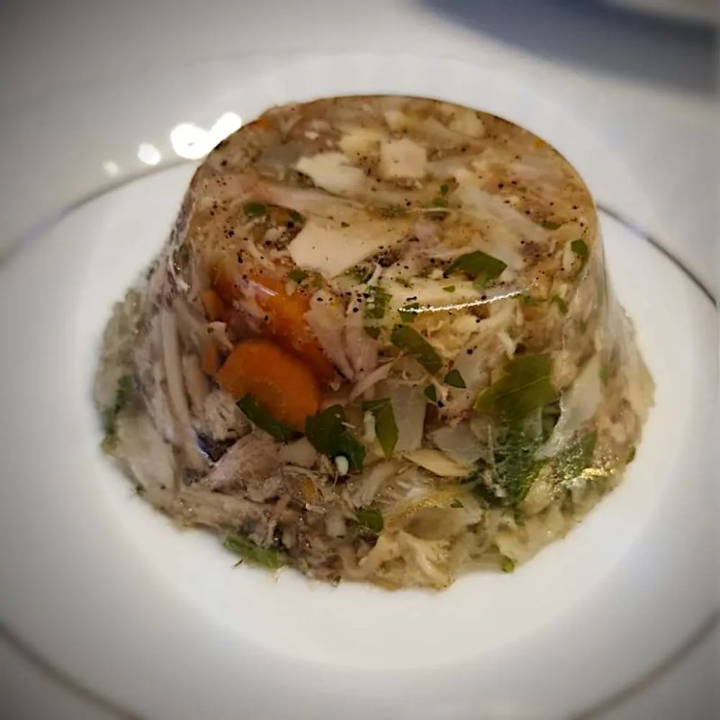 Как сварить идеальный холодец из курицы: прозрачный как хрусталь
