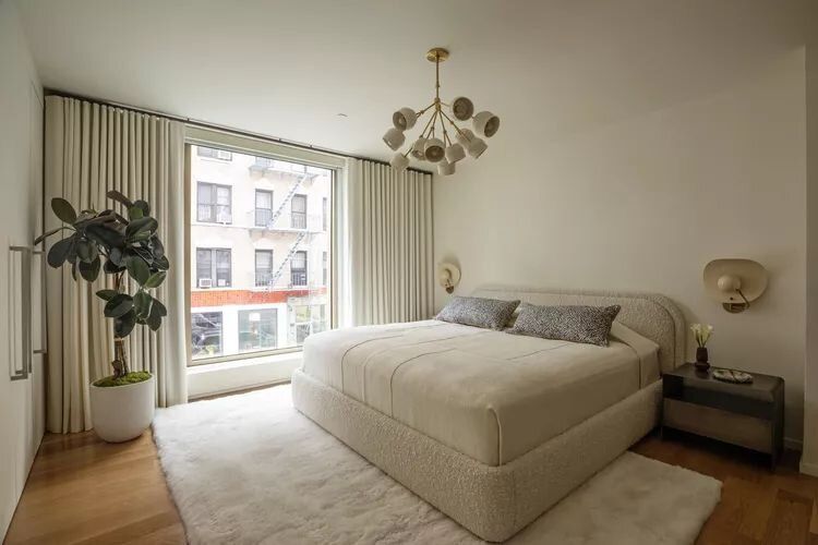 Как преобразить спальню: доступные идеи для городской квартиры