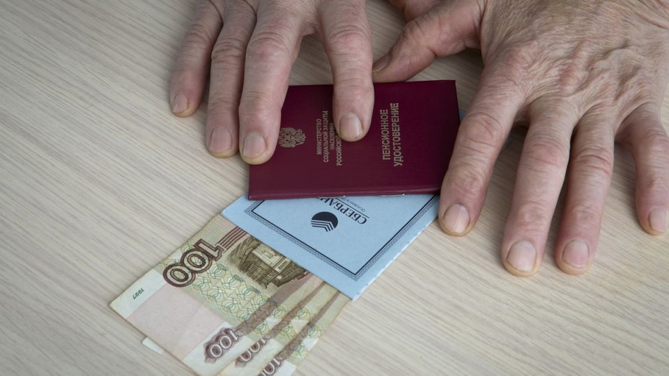 Средняя пенсия безработных россиян выросла на 2,3 тысячи рублей