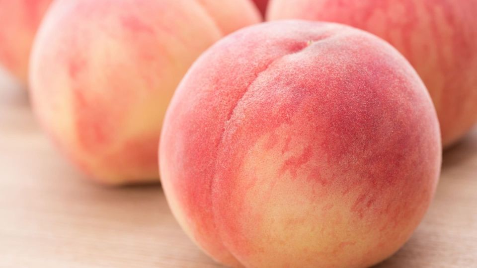 Персик: от древнего происхождения до современного ухода